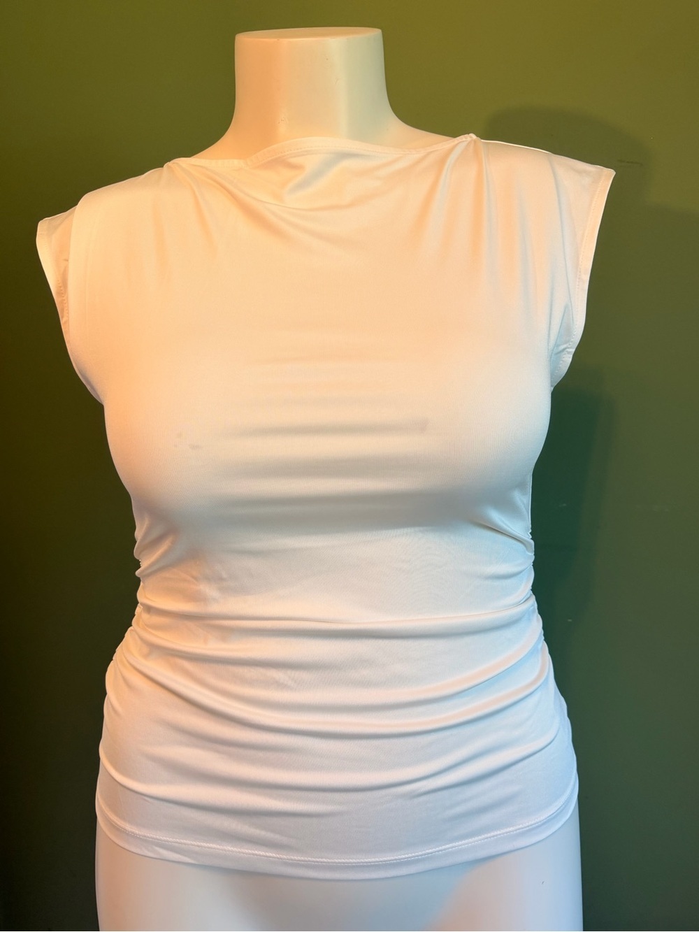 H&M White Sleeveless Ruched Crew Neck Tank